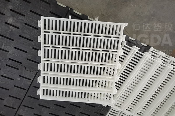 豬場養(yǎng)殖專用漏縫板材質(zhì)分析！